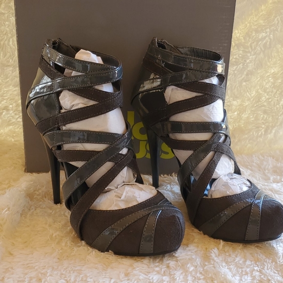 Heels👠 - Picture 1 of 7